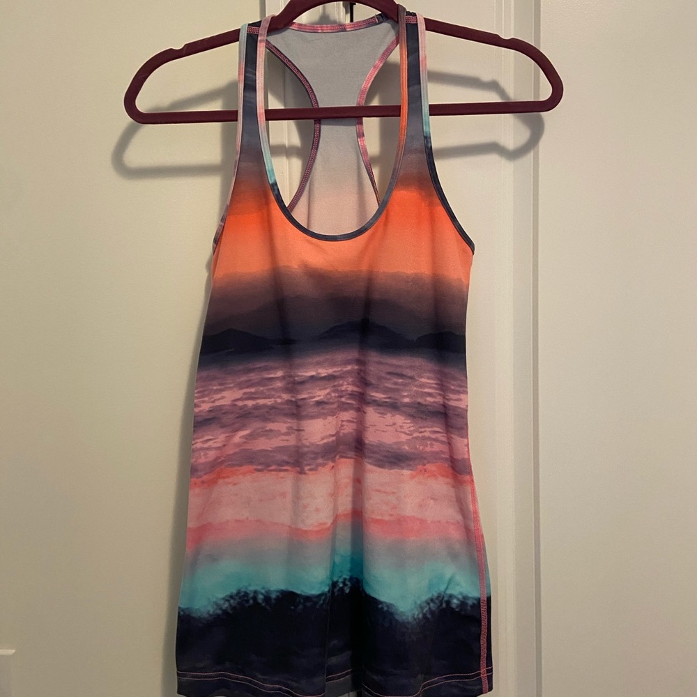 Lululemon Cool Racerback Size 6